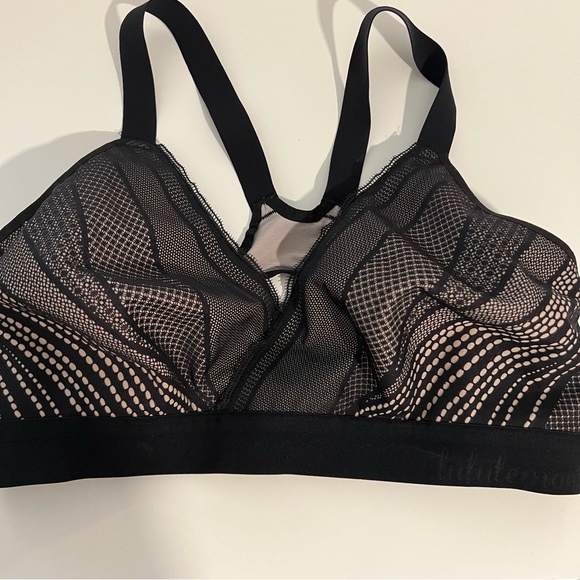 Lululemon Awake to Lace Bra size 34D - Picture 8 of 8